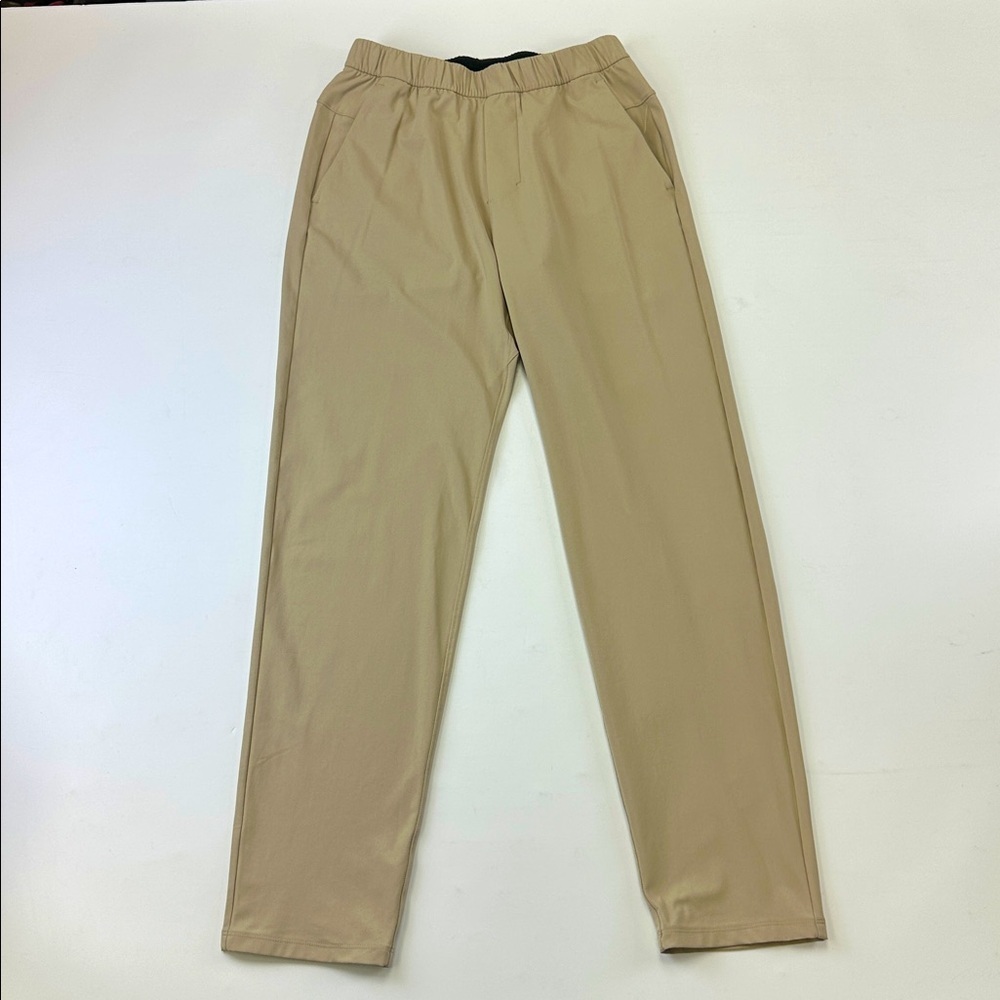 Lululemon ABC Pull-On Pant
Trench Mens Size XS neutral business casual Neutral